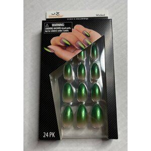 Wicked Ombre Green Press On Nails 24 Count No Glue Adult Set Halloween Witch